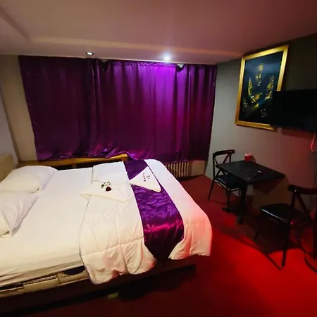 Marina Suite Апарт-отель *