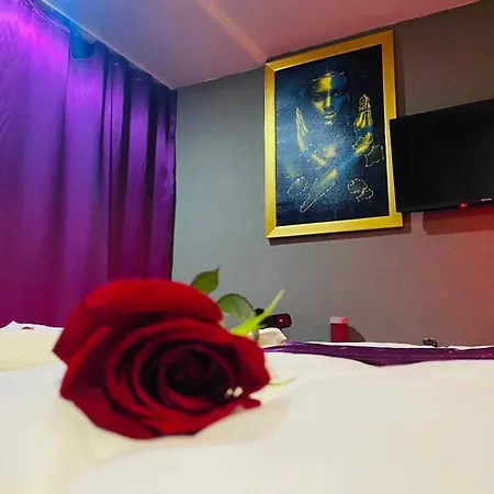 Апарт-отель Marina Suite